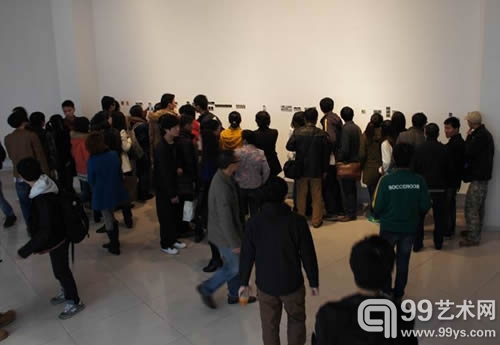 羅中立獎學金 獲獎作品展覽開幕式 展覽現場1