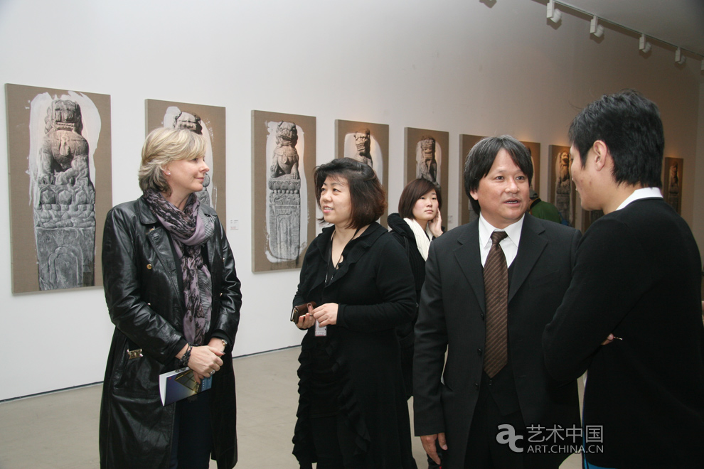 張占山展覽現場,張占山,張占山藝術,張占山作品,張占山官網,張占山網站,張占山藝術品,張占山介紹,張占山采訪,張占山視頻,藝術家張占山,油畫家張占山,張占山油畫